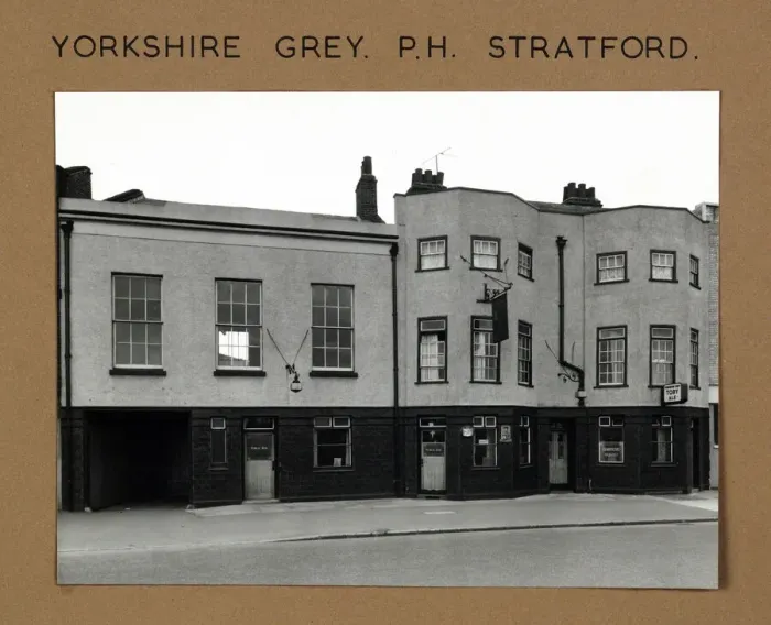 Framed Print : Photograph of Yorkshire Grey PH, Stratford, London Framed Print : Photograph of Yorkshire Grey PH, Stratford, London