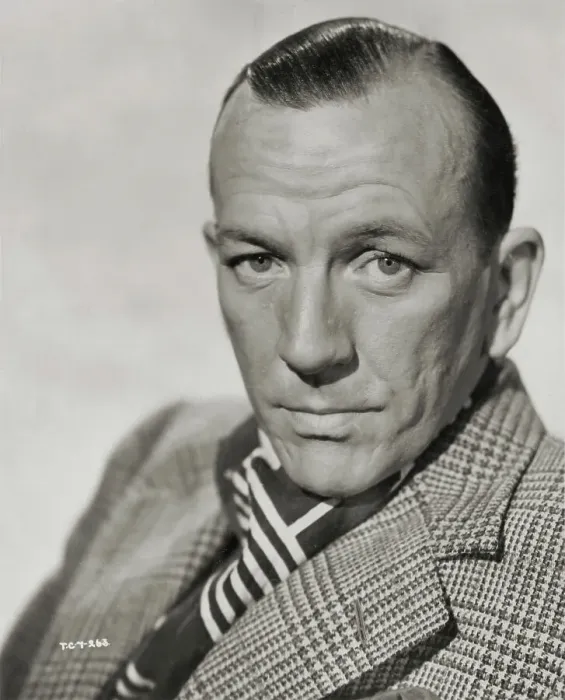 Framed Print : Photographic portrait of Noel Coward (1899-1973), the English playwright, actor and composer, in 1942, shortly after the release of In Which We Serve'. Date: c. 1942