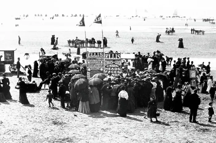 Framed Print : Phrenology booth, Blackpool beach, Victorian period Framed Print : Phrenology booth, Blackpool beach, Victorian period
