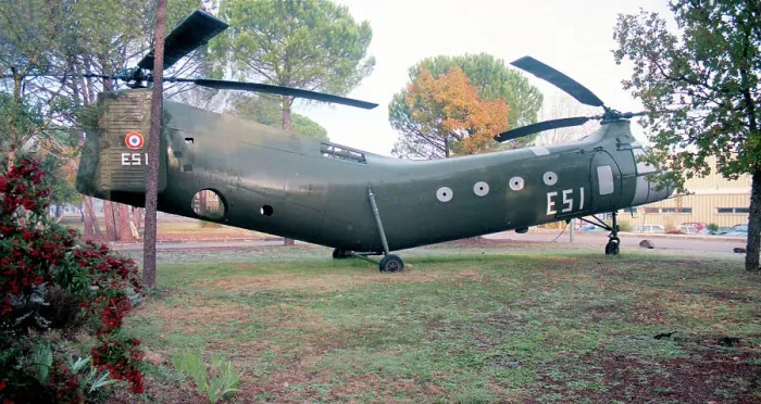 Framed Print : Piasecki H-21C E51 Framed Print : Piasecki H-21C E51