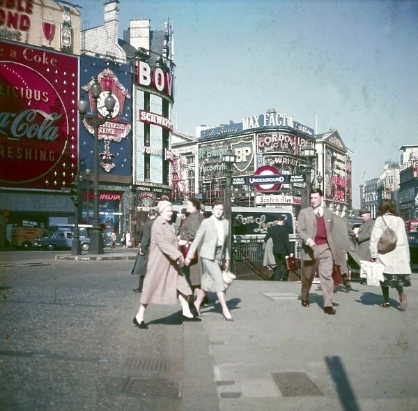 Piccadilly 1950S