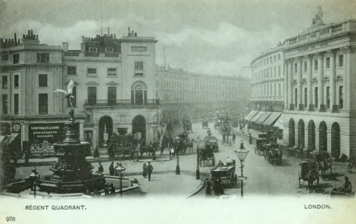 Framed Print : Piccadilly Circus and Regent Street, London 1900s Framed Print : Piccadilly Circus and Regent Street, London 1900s