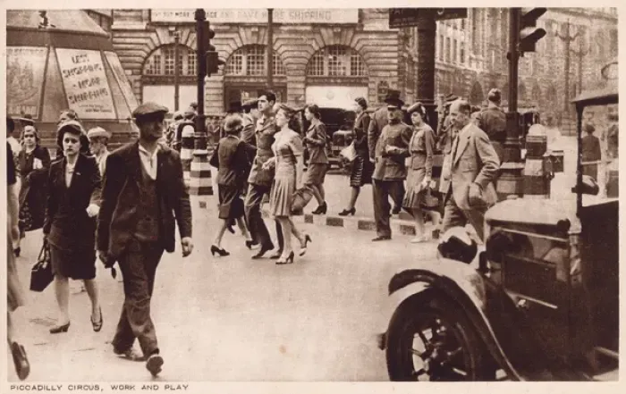 Framed Print : Piccadilly Circus - WW2 Framed Print : Piccadilly Circus - WW2