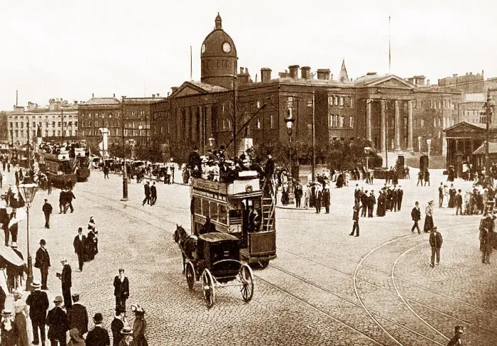 Framed Print : Piccadilly and Infirmary, Manchester Framed Print : Piccadilly and Infirmary, Manchester