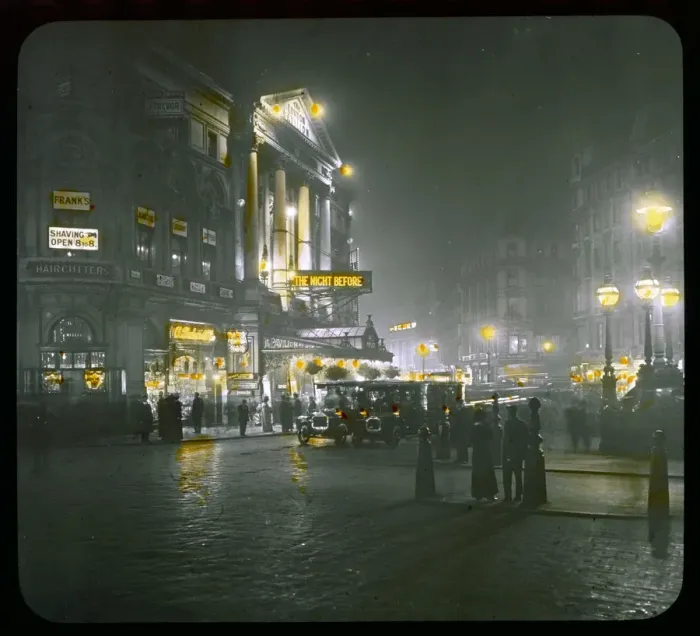 Framed Print : PICCADILLY / LANTERN SLIDE Framed Print : PICCADILLY / LANTERN SLIDE