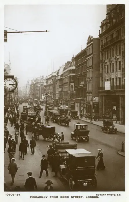 Framed Print : Piccadilly viewed from Bond Street, London Framed Print : Piccadilly viewed from Bond Street, London