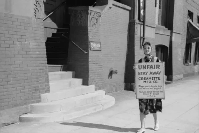 Framed Print : Picketing, Minneapolis, Minnesota Framed Print : Picketing, Minneapolis, Minnesota