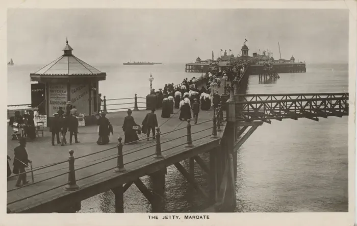 Framed Print : The Pier, Margate, Thanet, Kent, England Framed Print : The Pier, Margate, Thanet, Kent, England