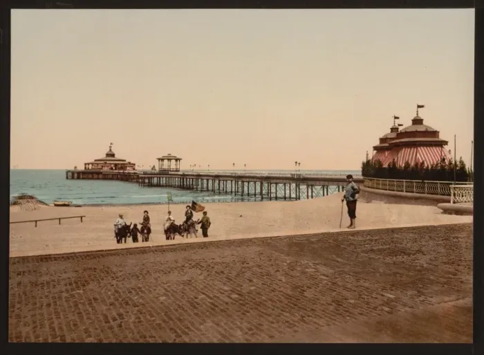 Framed Print : The pier, Blankenberghe, Belgium Framed Print : The pier, Blankenberghe, Belgium