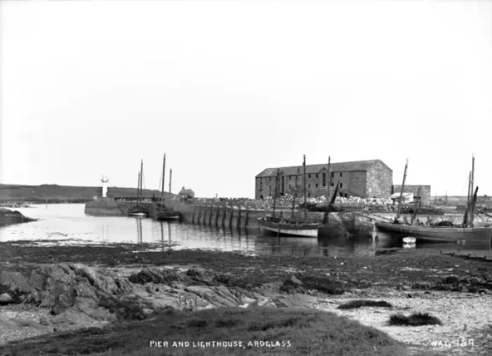 Framed Print : Pier and Lighthouse, Ardglass Framed Print : Pier and Lighthouse, Ardglass