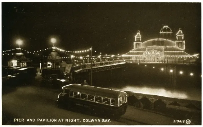 Framed Print : Pier at Night, Colwyn Bay, Conwy Framed Print : Pier at Night, Colwyn Bay, Conwy