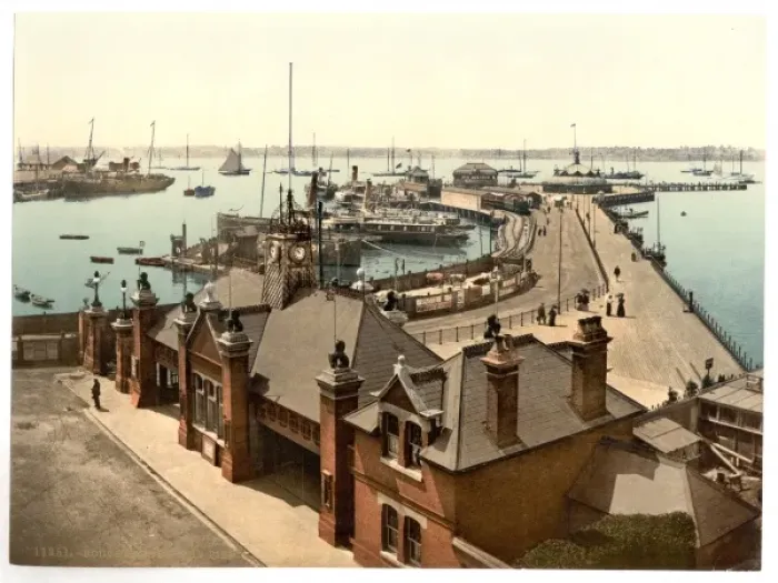 Framed Print : The pier, Southampton, England Framed Print : The pier, Southampton, England