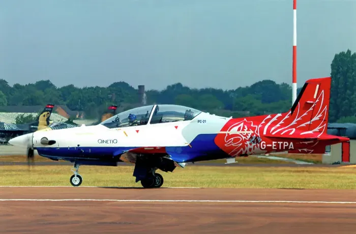 Framed Print : Pilatus PC-21 G-ETPA Framed Print : Pilatus PC-21 G-ETPA