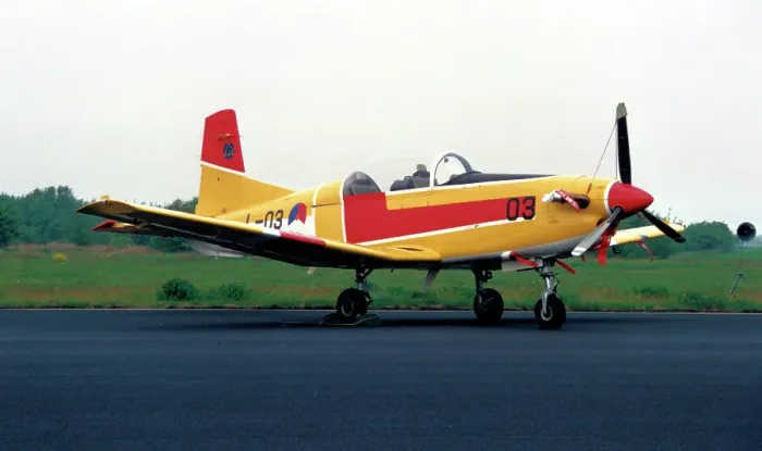 Framed Print : Pilatus PC-7 Turbo Trainer L-03 Framed Print : Pilatus PC-7 Turbo Trainer L-03