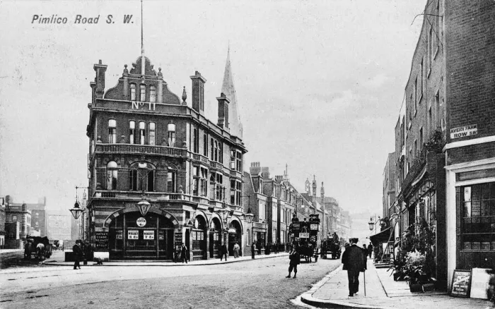 Framed Print : Pimlico Road, Belgravia, London Framed Print : Pimlico Road, Belgravia, London