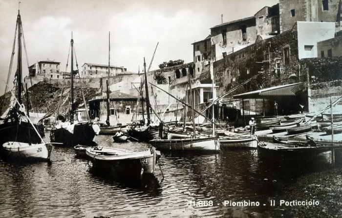 Framed Print : Piombino, Province of Livorno, Italy - The Marina Framed Print : Piombino, Province of Livorno, Italy - The Marina