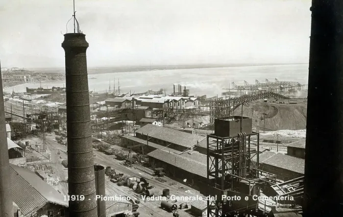 Framed Print : Piombino, Province of Livorno, Italy - Port and Cement Works Framed Print : Piombino, Province of Livorno, Italy - Port and Cement Works