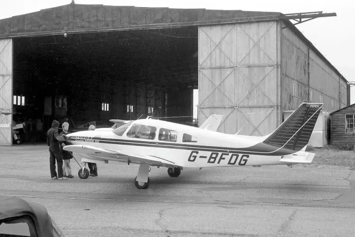 Framed Print : Piper Cherokee Arrow III G-BFDG Framed Print : Piper Cherokee Arrow III G-BFDG
