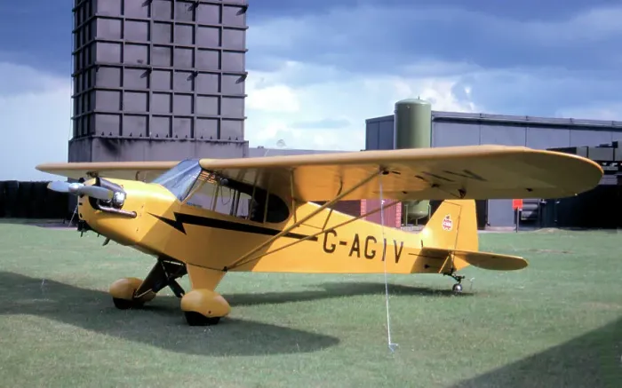 Framed Print : Piper J3C-65 Cub G-AGIV Framed Print : Piper J3C-65 Cub G-AGIV