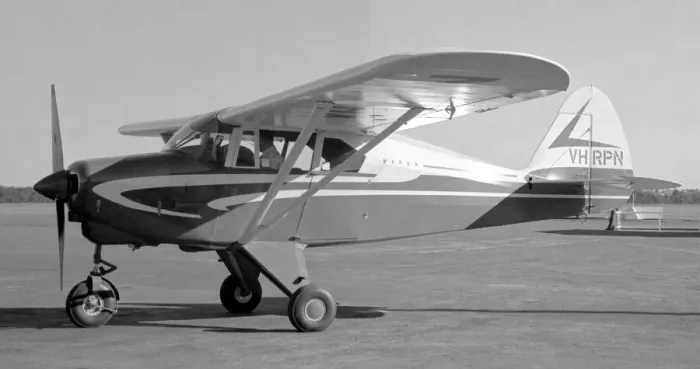 Framed Print : Piper PA-22-160 Tri-Pacer VH-RPN Framed Print : Piper PA-22-160 Tri-Pacer VH-RPN