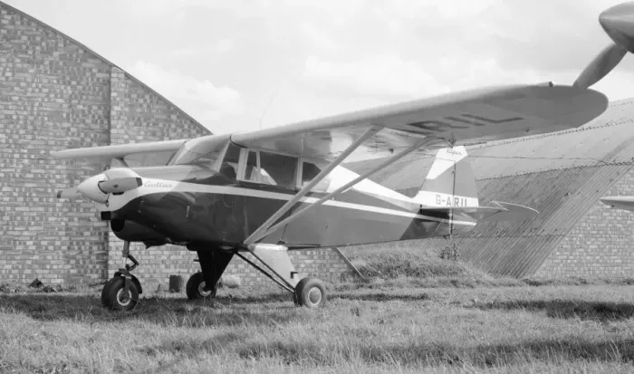 Framed Print : Piper PA-22 Caribbean G-ARIL Framed Print : Piper PA-22 Caribbean G-ARIL
