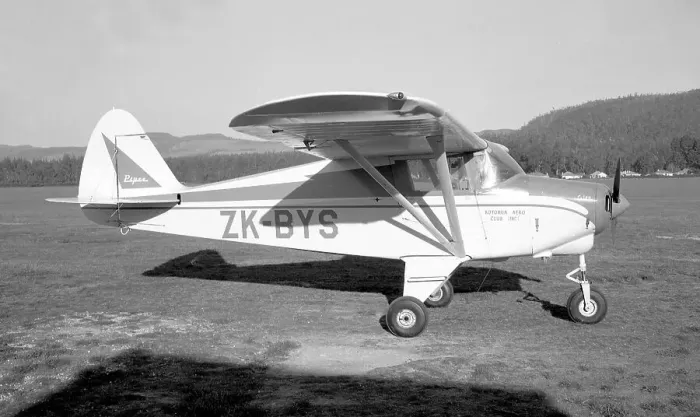 Framed Print : Piper PA-22 Colt ZK-BYS Framed Print : Piper PA-22 Colt ZK-BYS