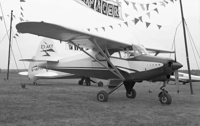 Framed Print : Piper PA-22 Tri-Pacer EI-AKY Framed Print : Piper PA-22 Tri-Pacer EI-AKY