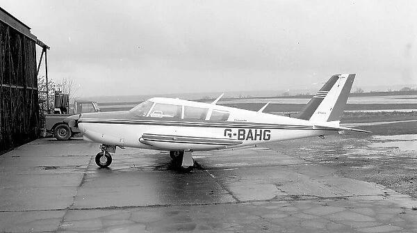Piper PA-24-260 Comanche G-BAHG