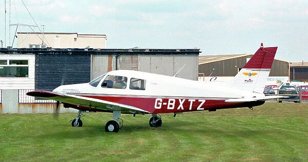 Piper PA-28-161 Cadet G-BXTZ