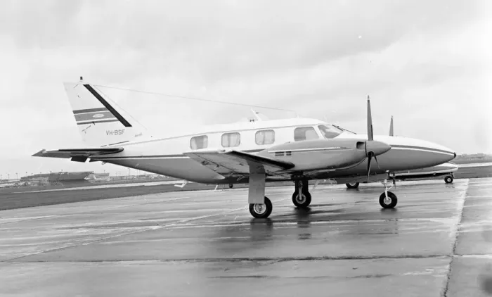 Framed Print : Piper PA-31 Navajo VH-BSF Framed Print : Piper PA-31 Navajo VH-BSF