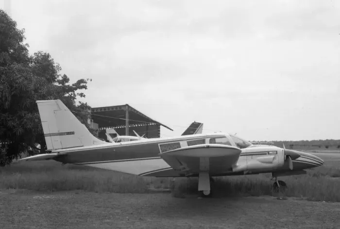 Framed Print : Piper PA-34 Seneca Framed Print : Piper PA-34 Seneca