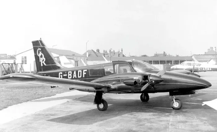Framed Print : Piper PA-34 Seneca G-BADF Framed Print : Piper PA-34 Seneca G-BADF