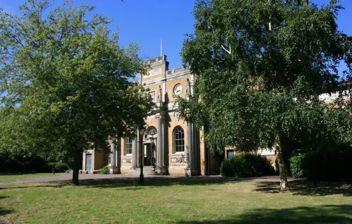 Framed Print : Pitzhanger Manor House, Ealing, West London Framed Print : Pitzhanger Manor House, Ealing, West London