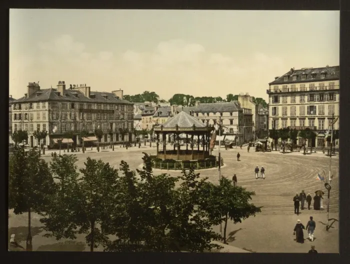 Framed Print : Place Alsace-Lorraine, Lorient, France Framed Print : Place Alsace-Lorraine, Lorient, France
