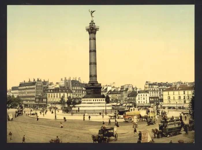 Framed Print : Place de la Bastille, Paris, France Framed Print : Place de la Bastille, Paris, France