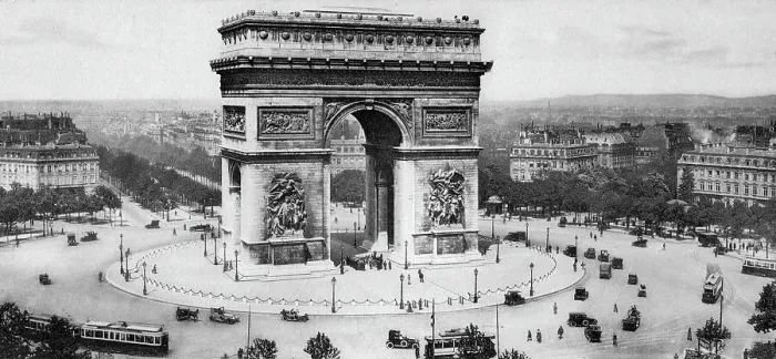 Framed Print : Place De L'Etoile and Arc de Triomphe Paris, France Framed Print : Place De L'Etoile and Arc de Triomphe Paris, France
