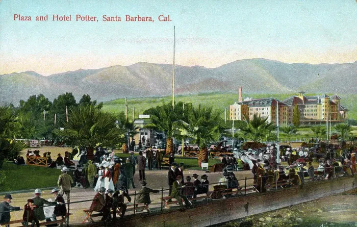 Framed Print : Plaza and Hotel Potter, Santa Barbara, California Framed Print : Plaza and Hotel Potter, Santa Barbara, California