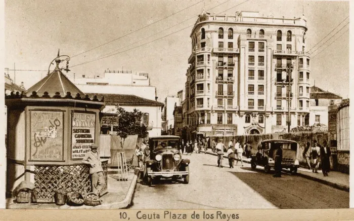 Framed Print : Plaza de los Reyes, Ceuta, Morocco, North Africa Framed Print : Plaza de los Reyes, Ceuta, Morocco, North Africa