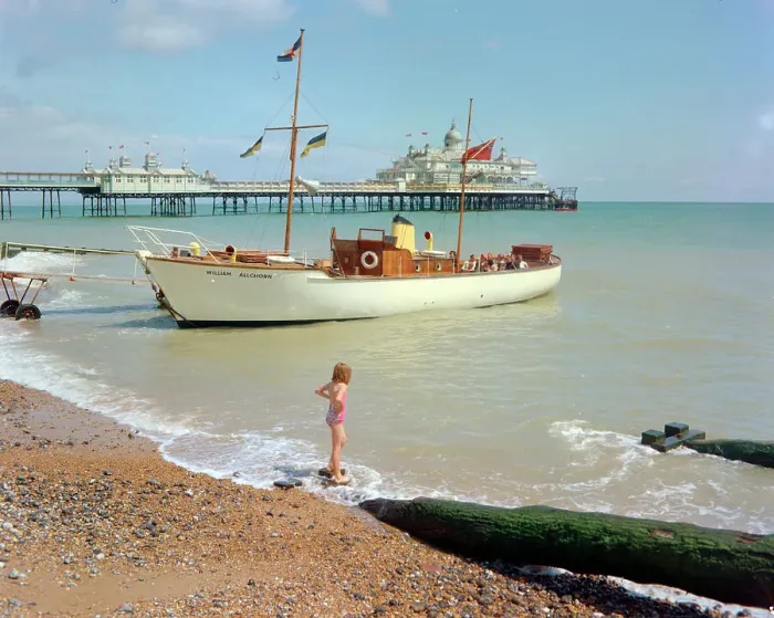 Framed Print : Pleasure boat and p[ier, Eastbourne Framed Print : Pleasure boat and p[ier, Eastbourne