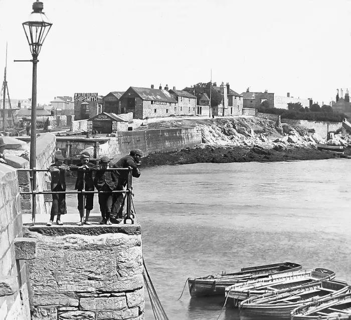 Framed Print : Plymouth Harbour Victorian period Framed Print : Plymouth Harbour Victorian period