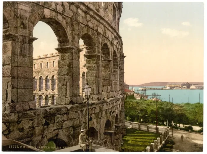 Framed Print : Pola, the arena, with view of the sea, Istria, Austro-Hungar Framed Print : Pola, the arena, with view of the sea, Istria, Austro-Hungar