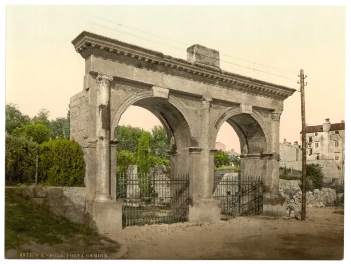 Framed Print : Pola, Germine Gate (i. e. Porta Gemina), Istria, Austro-Hung Framed Print : Pola, Germine Gate (i. e. Porta Gemina), Istria, Austro-Hung