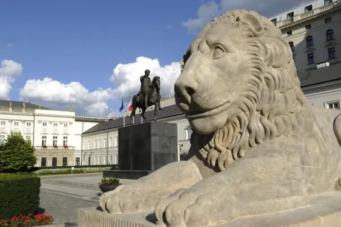 Framed Print : Poland. Warsaw. Presidential Palace and statue of Prince Joz Framed Print : Poland. Warsaw. Presidential Palace and statue of Prince Joz