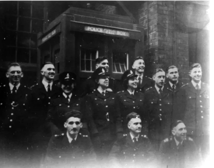 Framed Print : Police officers outside Peel House, London Framed Print : Police officers outside Peel House, London