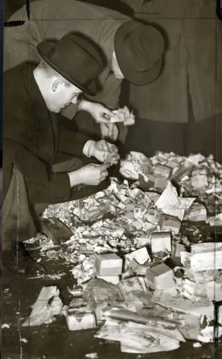 Framed Print : Police searching debris after bomb explosion, London Framed Print : Police searching debris after bomb explosion, London