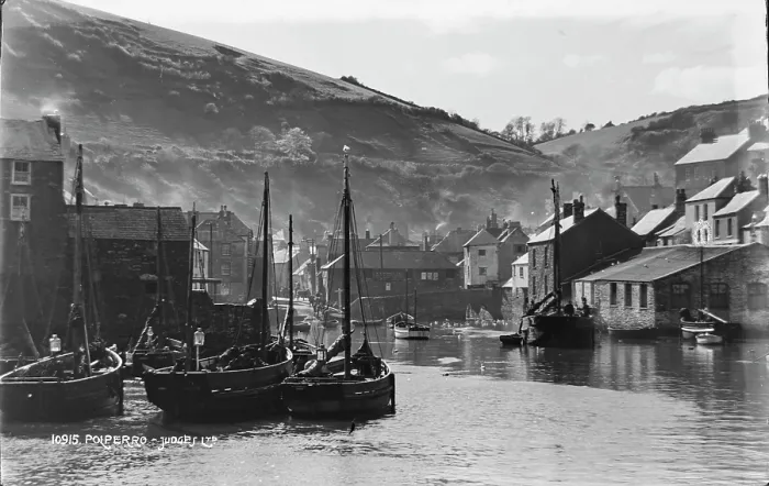 Framed Print : Polperro Harbor Framed Print : Polperro Harbor