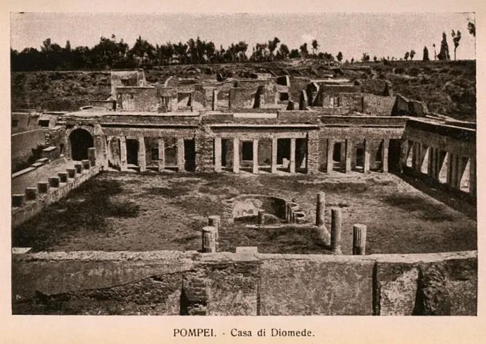Framed Print : Pompeii - Italy - Casa di Diomede Framed Print : Pompeii - Italy - Casa di Diomede