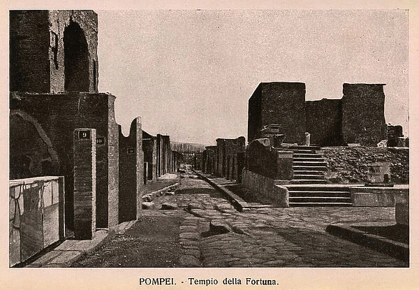 Pompeii - Italy - Tempio della Fortuna