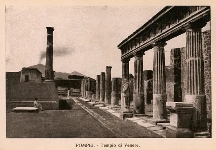 Framed Print : Pompeii - Italy - Tempio di Venere Framed Print : Pompeii - Italy - Tempio di Venere