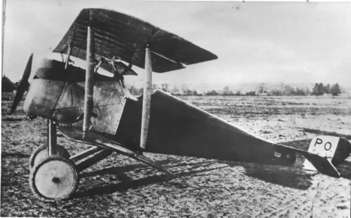 Framed Print : Ponnier M1, (side view, on the ground) Framed Print : Ponnier M1, (side view, on the ground)
